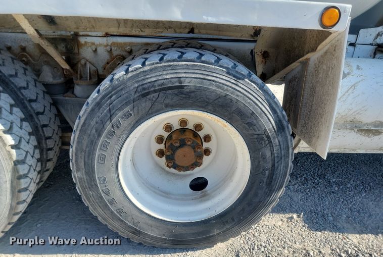 image for item OD9712 1981 International  F2674 ready mix truck