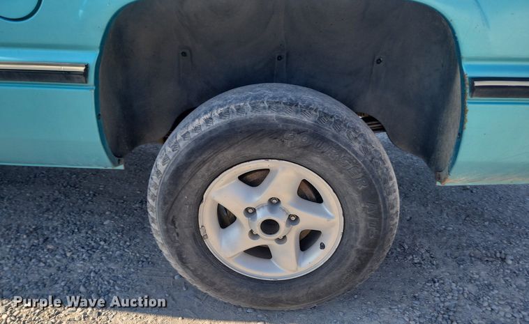 image for item OD9714 1996 Dodge  Ram 1500 pickup truck