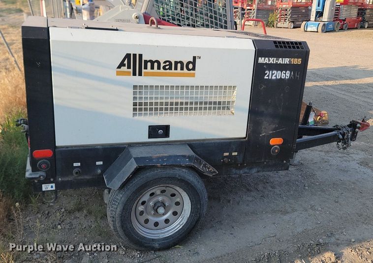 image for item OD9715 Allmand Maxi-Air 186 air compressor