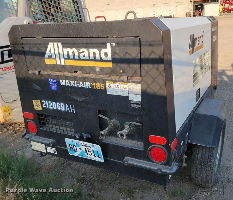 image for item OD9715 Allmand Maxi-Air 186 air compressor