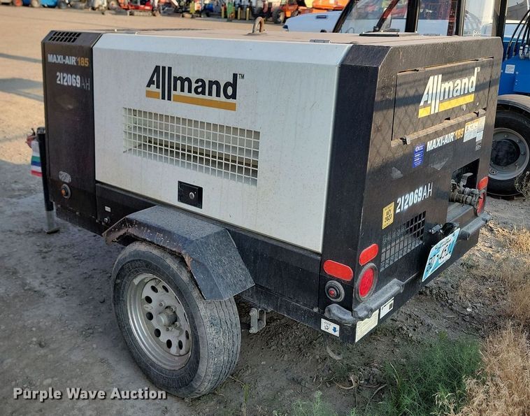 image for item OD9715 Allmand Maxi-Air 186 air compressor