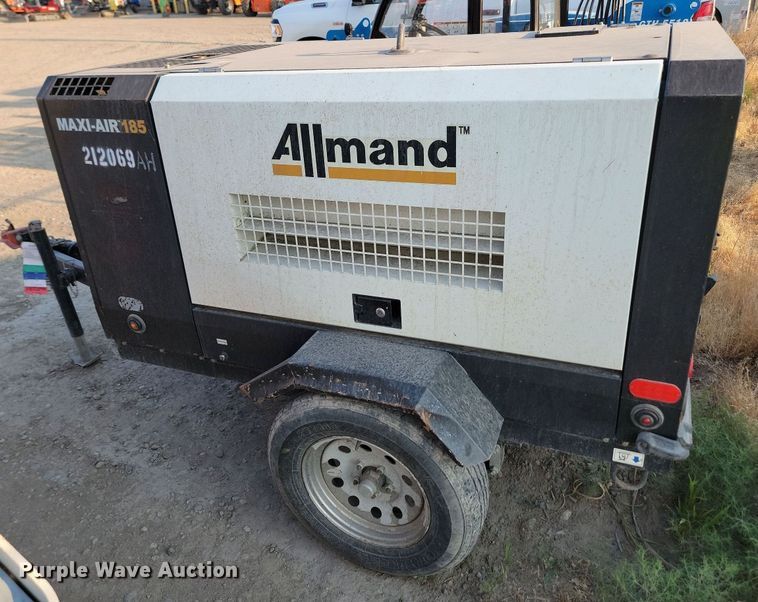 image for item OD9715 Allmand Maxi-Air 186 air compressor