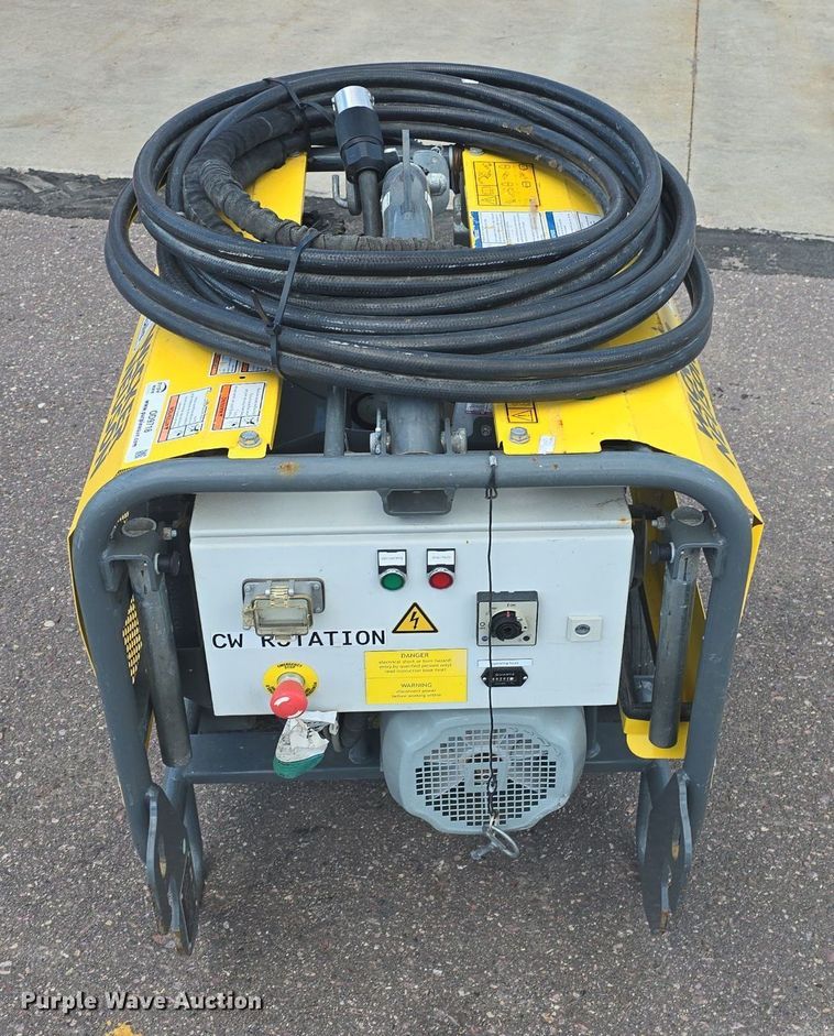 image for item OD9718 Wacker Neuson HPU8 hydraulic power unit