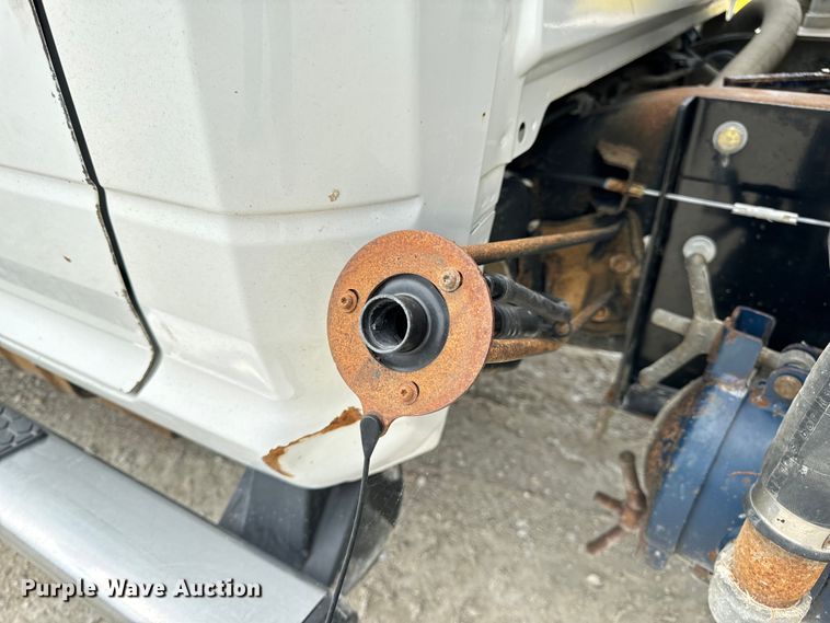 image for item OF9916 2015 Dodge Ram 5500HD vacuum truck