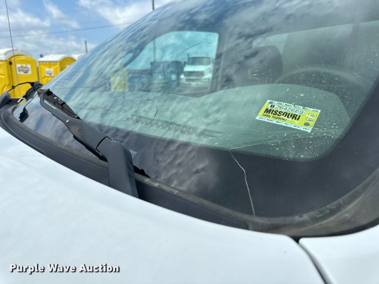 image for item OF9916 2015 Dodge Ram 5500HD vacuum truck