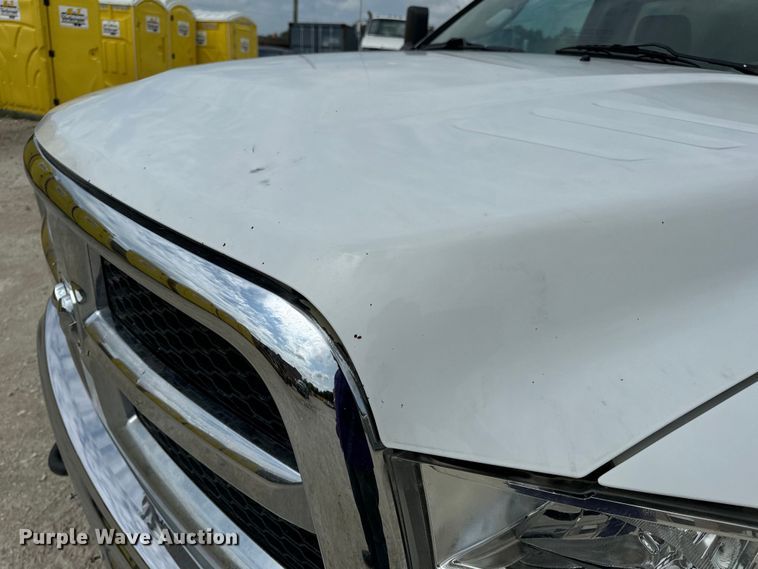 image for item OF9916 2015 Dodge Ram 5500HD vacuum truck