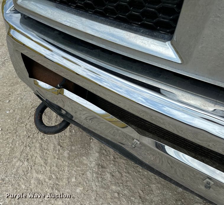 image for item OF9916 2015 Dodge Ram 5500HD vacuum truck