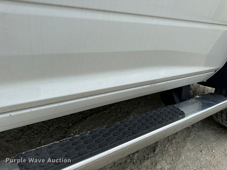 image for item OF9916 2015 Dodge Ram 5500HD vacuum truck