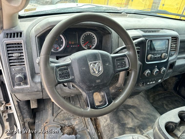 image for item OF9916 2015 Dodge Ram 5500HD vacuum truck