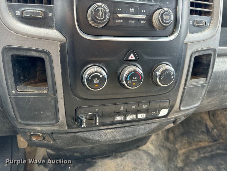 image for item OF9916 2015 Dodge Ram 5500HD vacuum truck