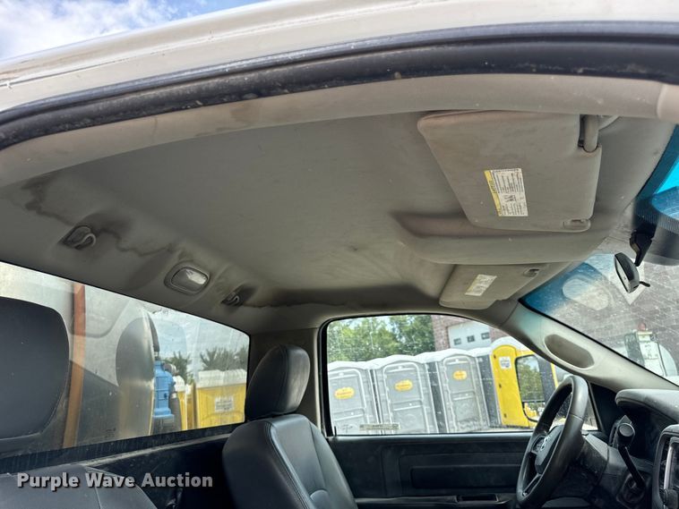 image for item OF9916 2015 Dodge Ram 5500HD vacuum truck