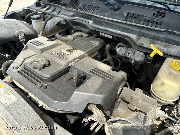 image for item OF9916 2015 Dodge Ram 5500HD vacuum truck