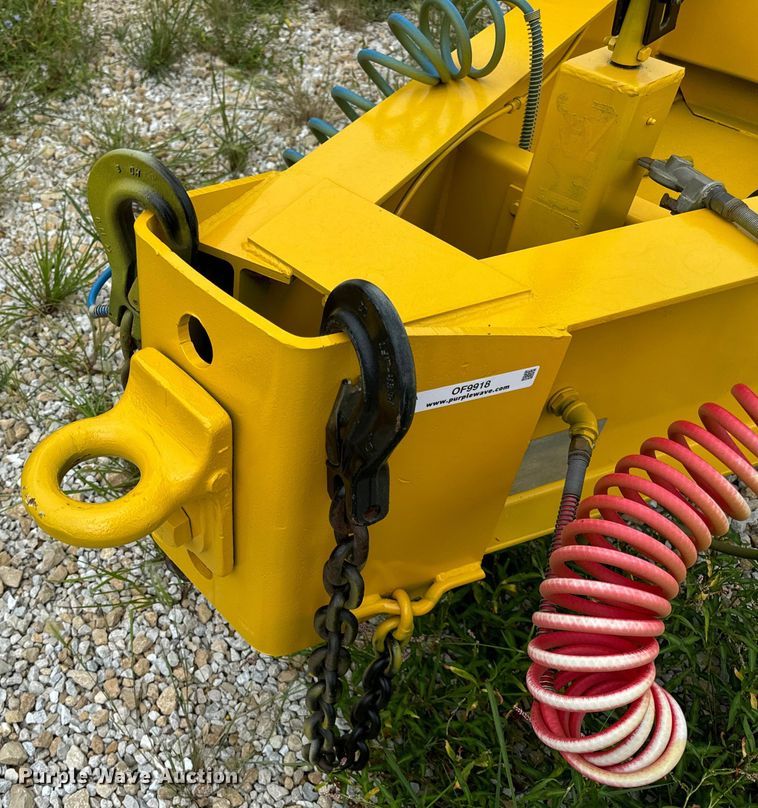 image for item OF9918 1990 Eager Beaver 15TXL tilt deck equipment trailer