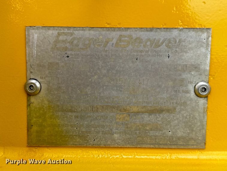 image for item OF9918 1990 Eager Beaver 15TXL tilt deck equipment trailer