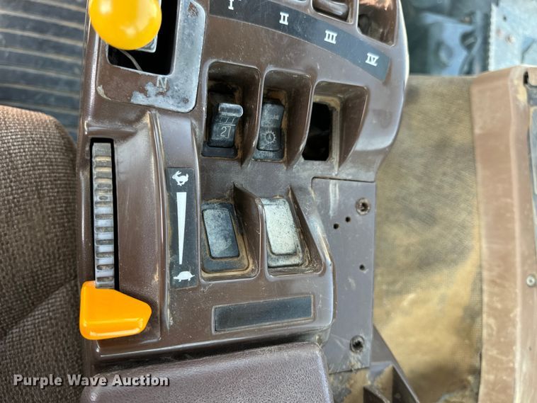 image for item OF9919 2008 John Deere 9630  Scraper Special 4WD tractor