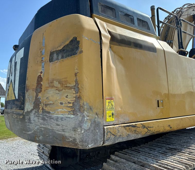 image for item OF9920 2017 Caterpillar  349FL excavator