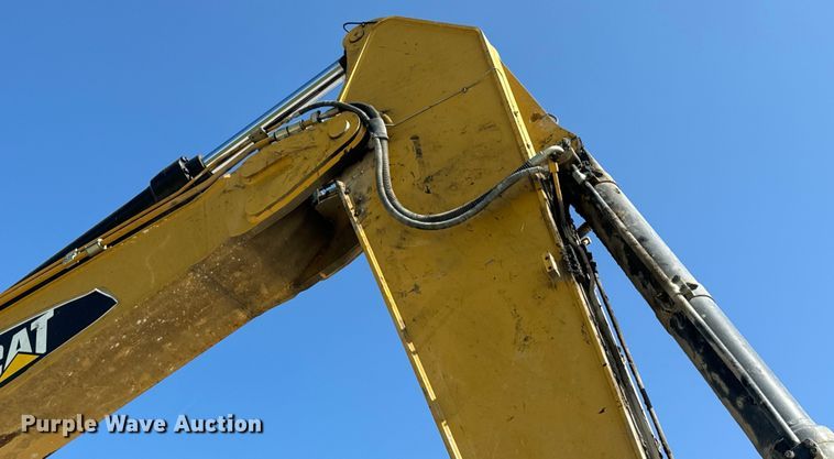 image for item OF9920 2017 Caterpillar  349FL excavator