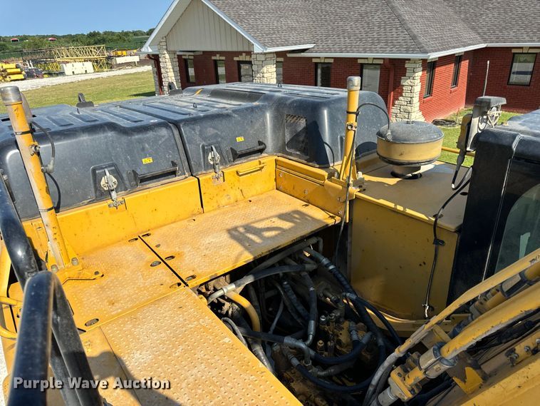 image for item OF9920 2017 Caterpillar  349FL excavator