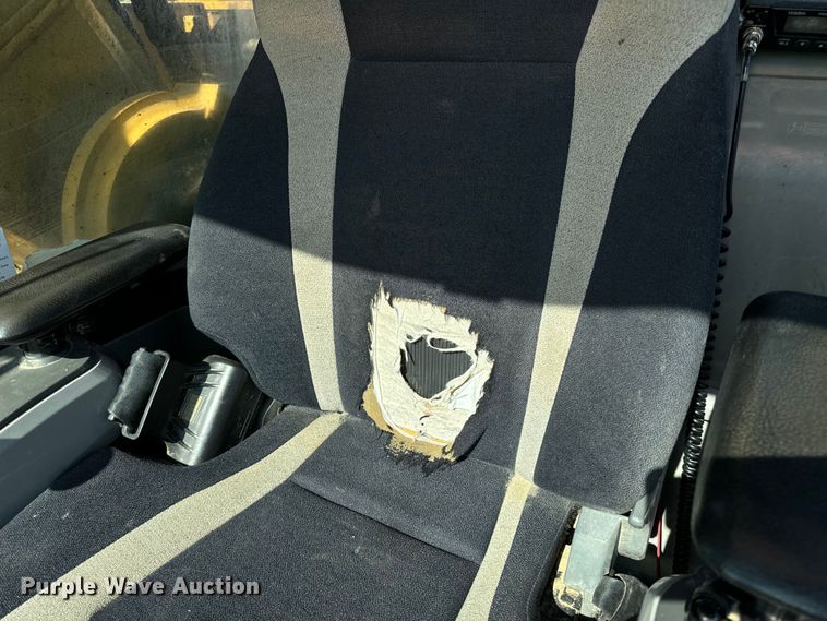 image for item OF9920 2017 Caterpillar  349FL excavator