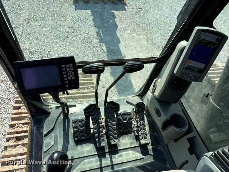 image for item OF9920 2017 Caterpillar  349FL excavator