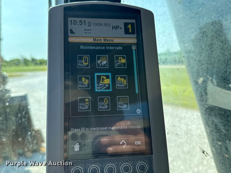 image for item OF9920 2017 Caterpillar  349FL excavator