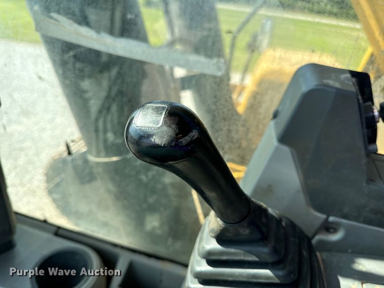 image for item OF9920 2017 Caterpillar  349FL excavator