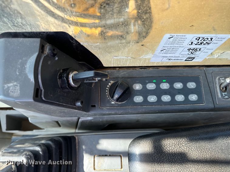 image for item OF9920 2017 Caterpillar  349FL excavator