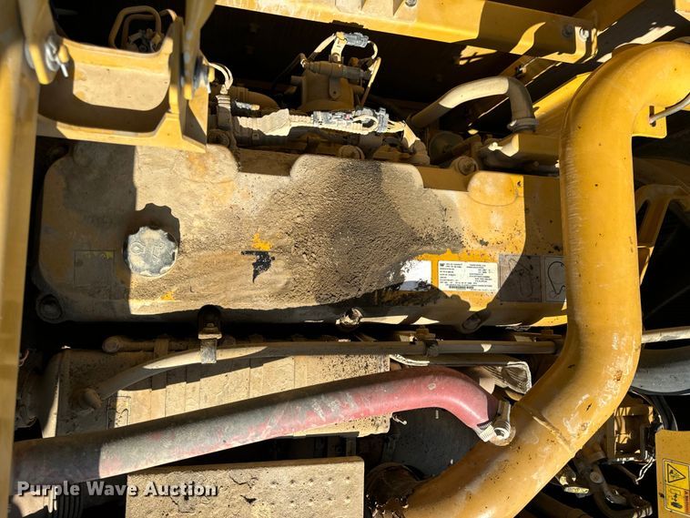 image for item OF9920 2017 Caterpillar  349FL excavator