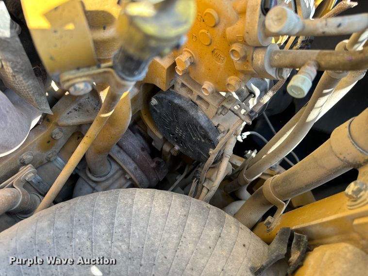 image for item OF9920 2017 Caterpillar  349FL excavator