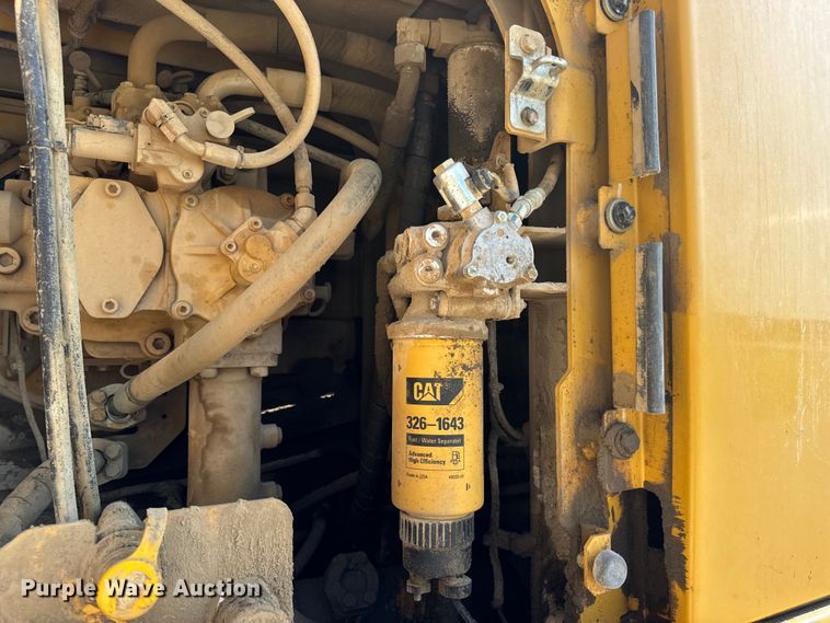 image for item OF9920 2017 Caterpillar  349FL excavator