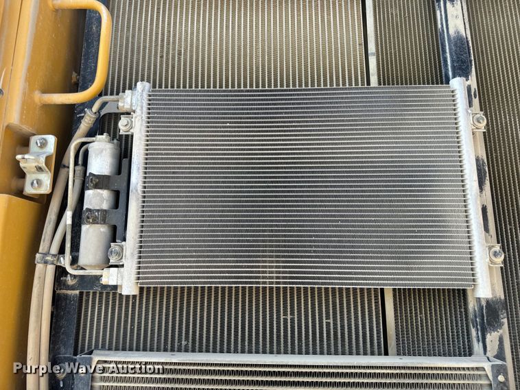 image for item OF9920 2017 Caterpillar  349FL excavator