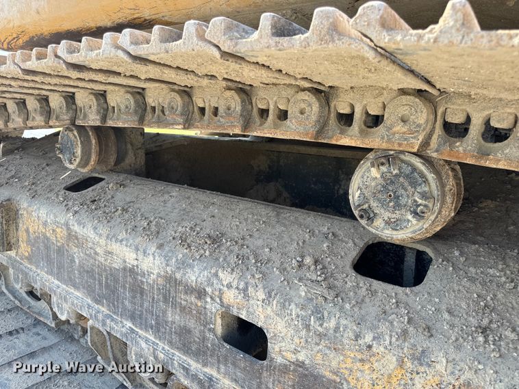 image for item OF9920 2017 Caterpillar  349FL excavator