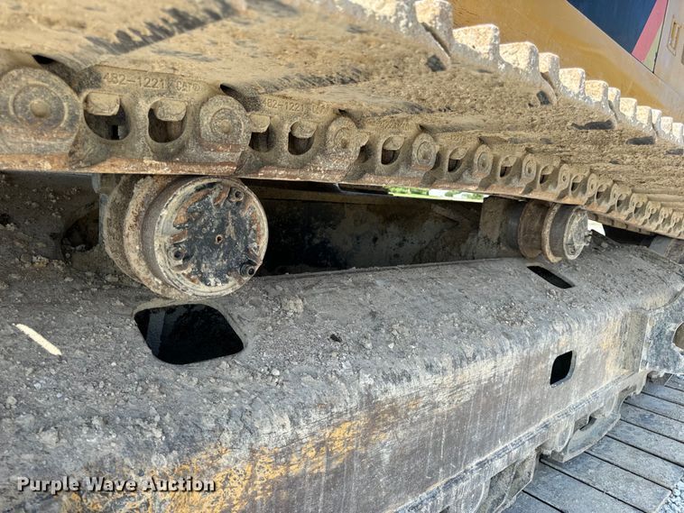 image for item OF9920 2017 Caterpillar  349FL excavator