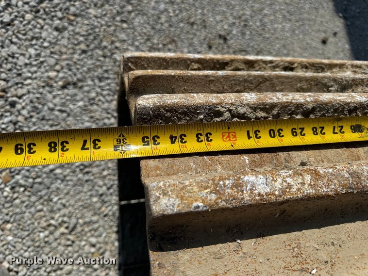 image for item OF9920 2017 Caterpillar  349FL excavator