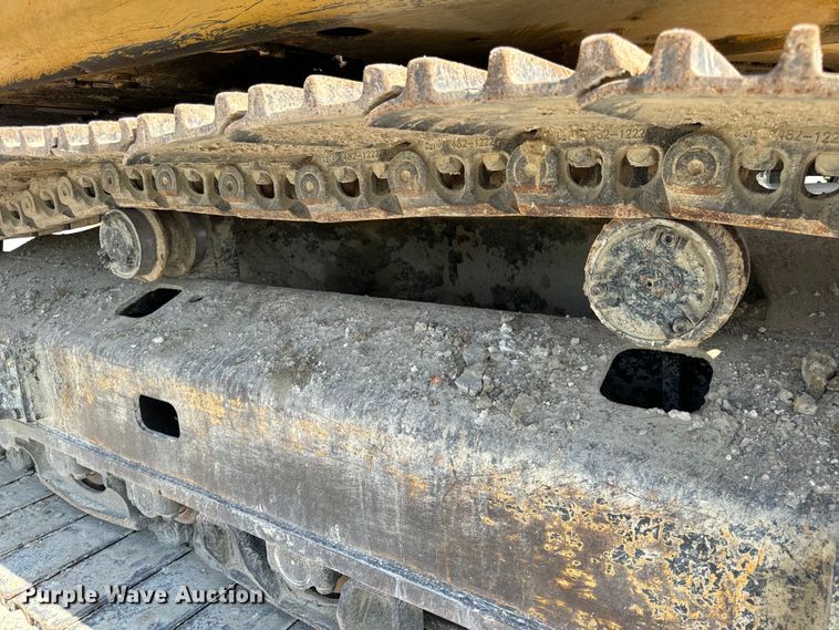 image for item OF9920 2017 Caterpillar  349FL excavator