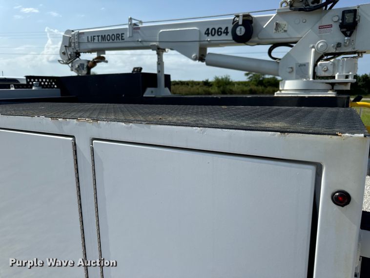 image for item OF9921 2022 Ford F550 XL utility / service truck