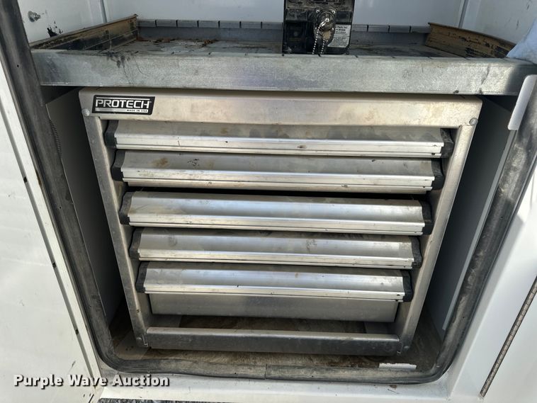 image for item OF9921 2022 Ford F550 XL utility / service truck