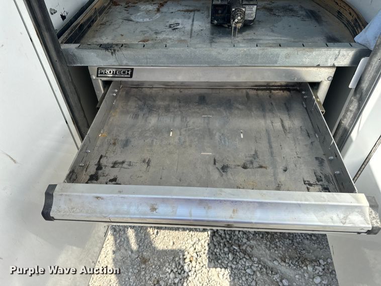 image for item OF9921 2022 Ford F550 XL utility / service truck