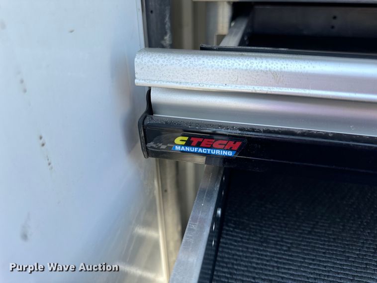 image for item OF9921 2022 Ford F550 XL utility / service truck