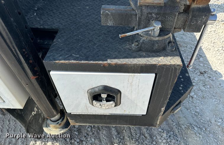 image for item OF9921 2022 Ford F550 XL utility / service truck