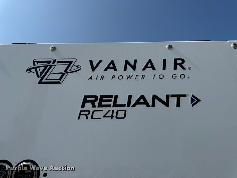 image for item OF9921 2022 Ford F550 XL utility / service truck