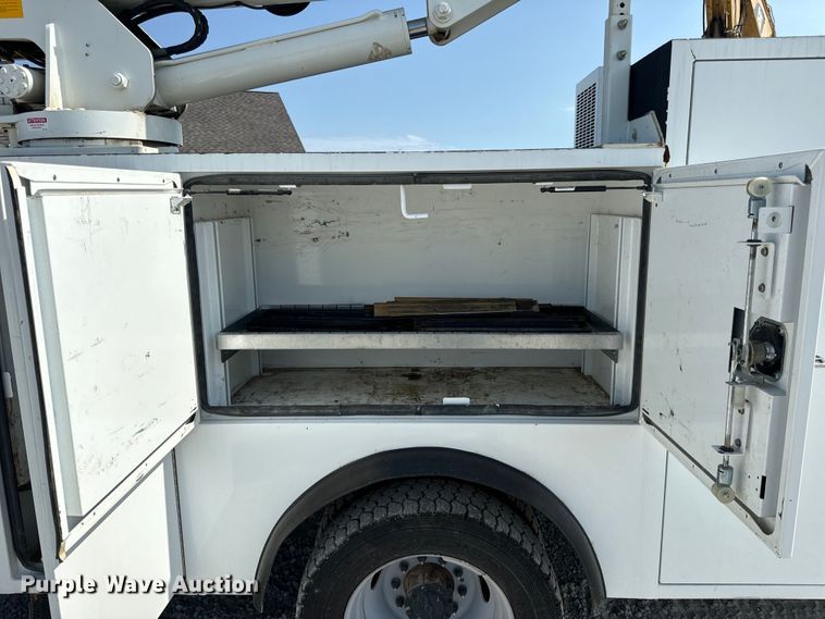 image for item OF9921 2022 Ford F550 XL utility / service truck