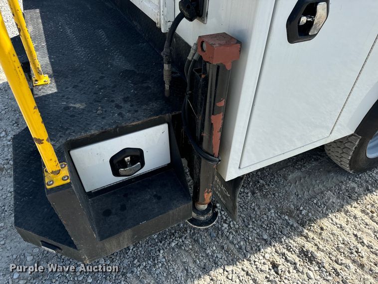 image for item OF9921 2022 Ford F550 XL utility / service truck