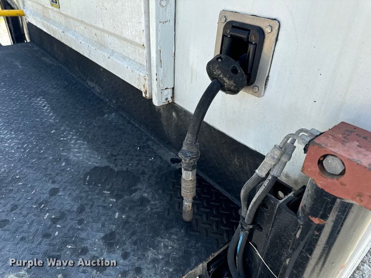 image for item OF9921 2022 Ford F550 XL utility / service truck