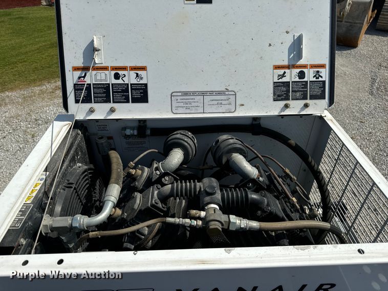 image for item OF9921 2022 Ford F550 XL utility / service truck