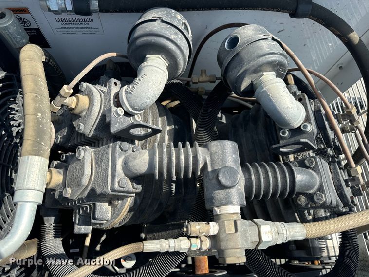 image for item OF9921 2022 Ford F550 XL utility / service truck