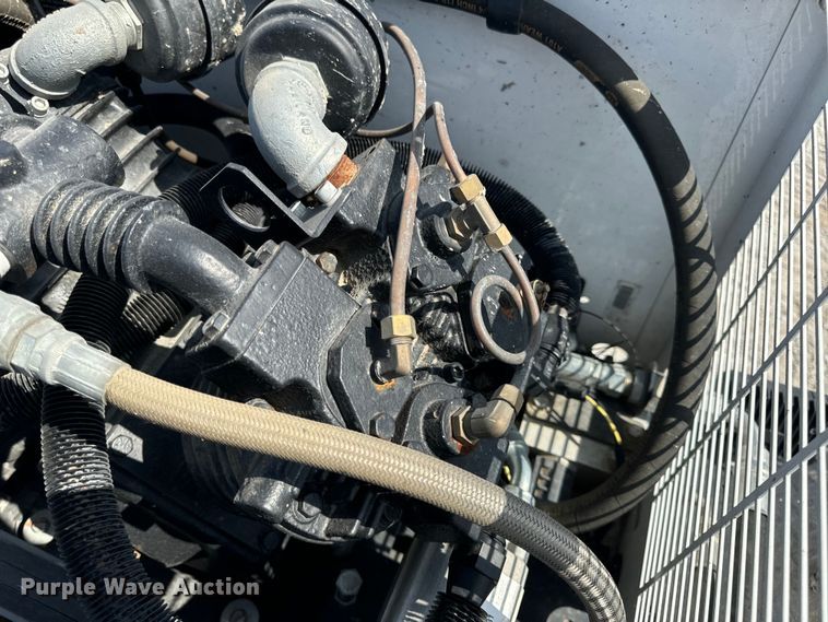 image for item OF9921 2022 Ford F550 XL utility / service truck