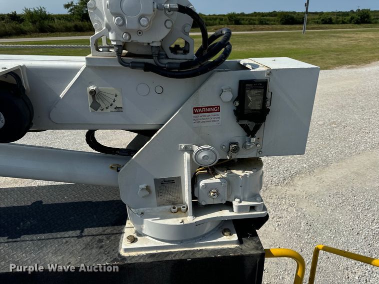 image for item OF9921 2022 Ford F550 XL utility / service truck