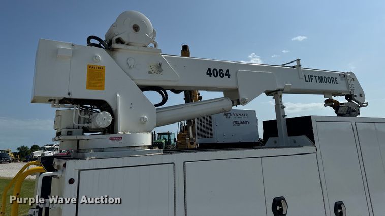 image for item OF9921 2022 Ford F550 XL utility / service truck