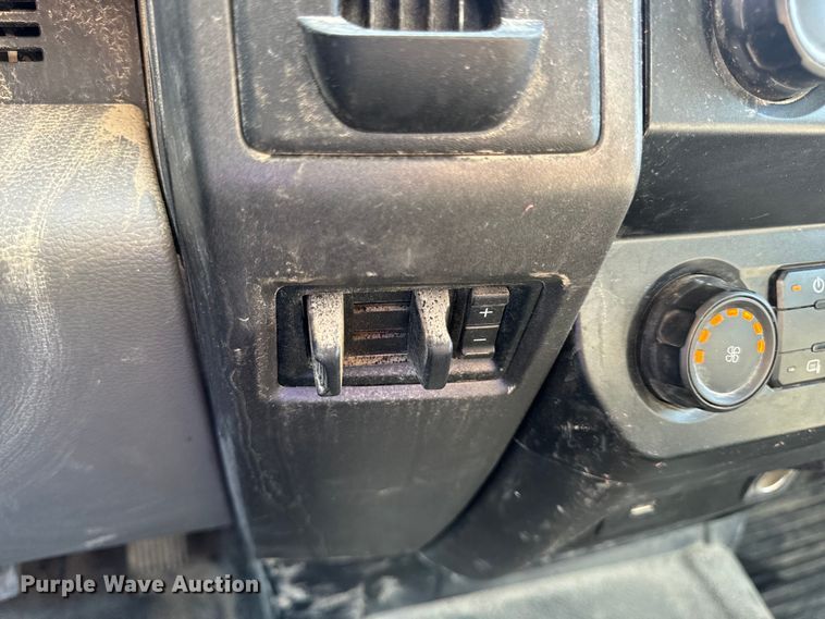 image for item OF9921 2022 Ford F550 XL utility / service truck